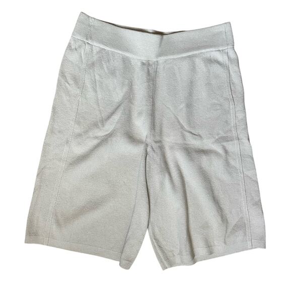 COS Cream Knit High Rise Oversized Relaxed Fit Shorts Size Small - Picture 1 of 3
